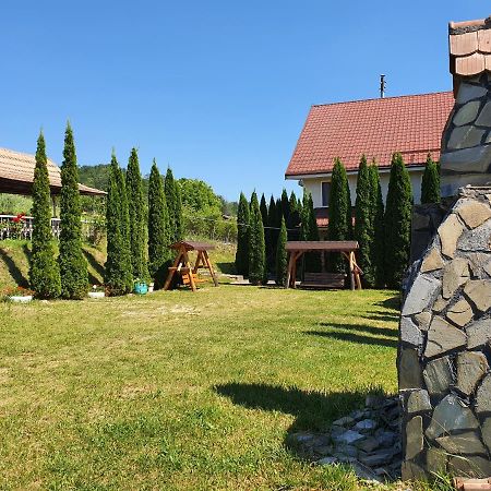 Apartmán Casa Carpati Zărneşti Exteriér fotografie
